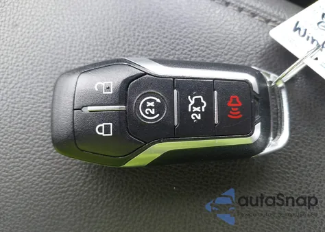 2013 Ford Fusion Energi Titanium z USA, uszkodzony, nr VIN 3FA6P0SU4DR285304